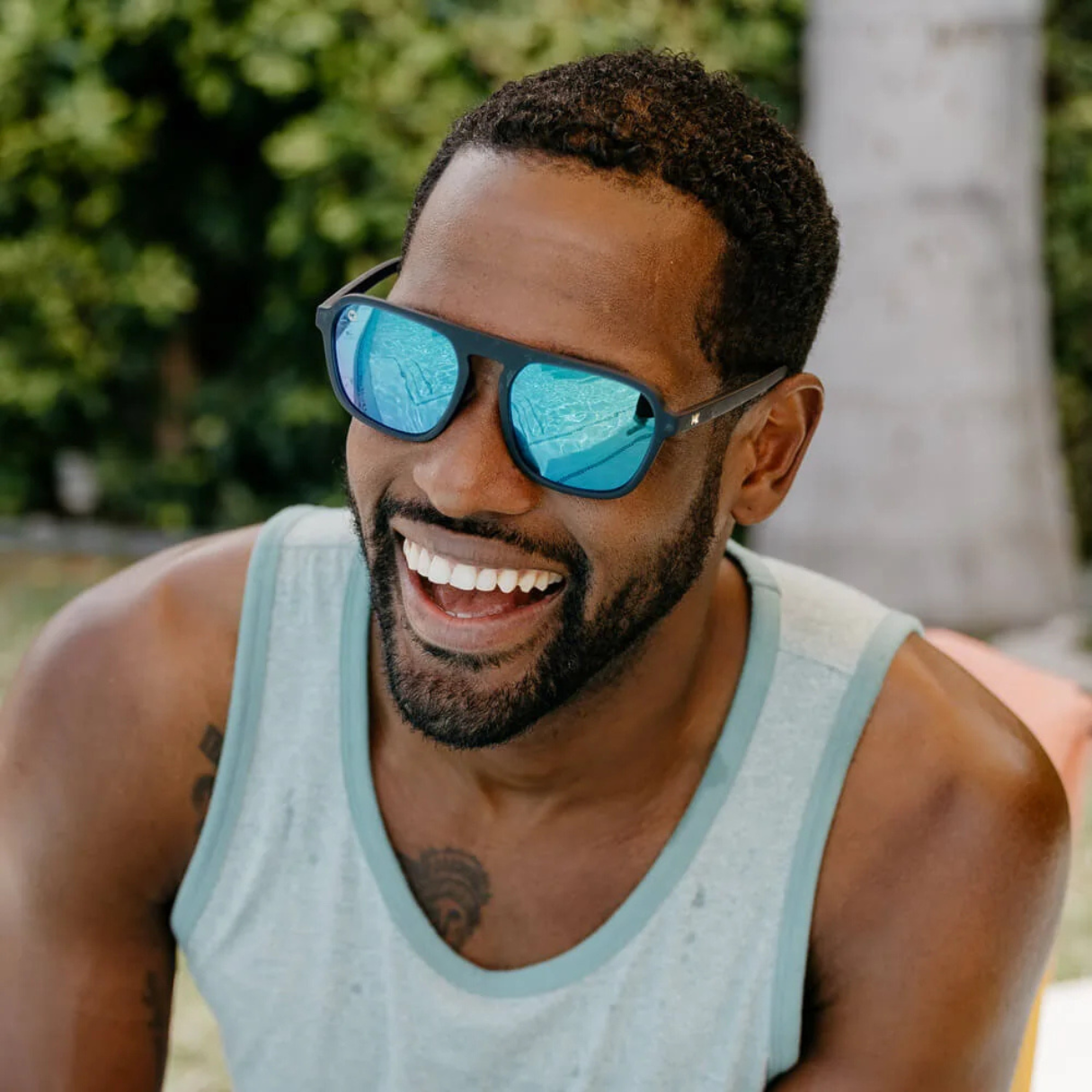 PACIFIC PALISADES - RUBBERIZED NAVY RIDER